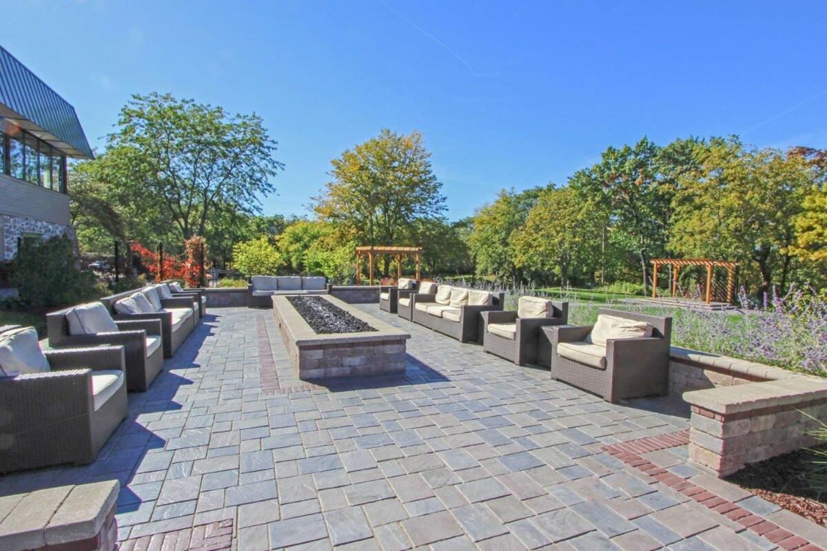 New Lake Como Condo With Lake Views Lake Geneva Exterior foto